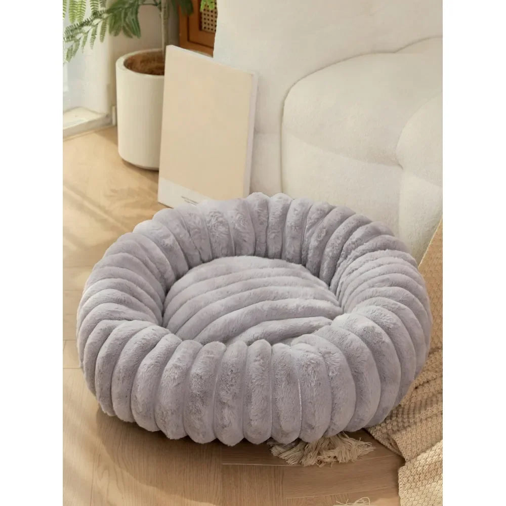 Small Dog Bed Plush Thick Warm And Comfortable, Suitable For Small and Medium Dogs